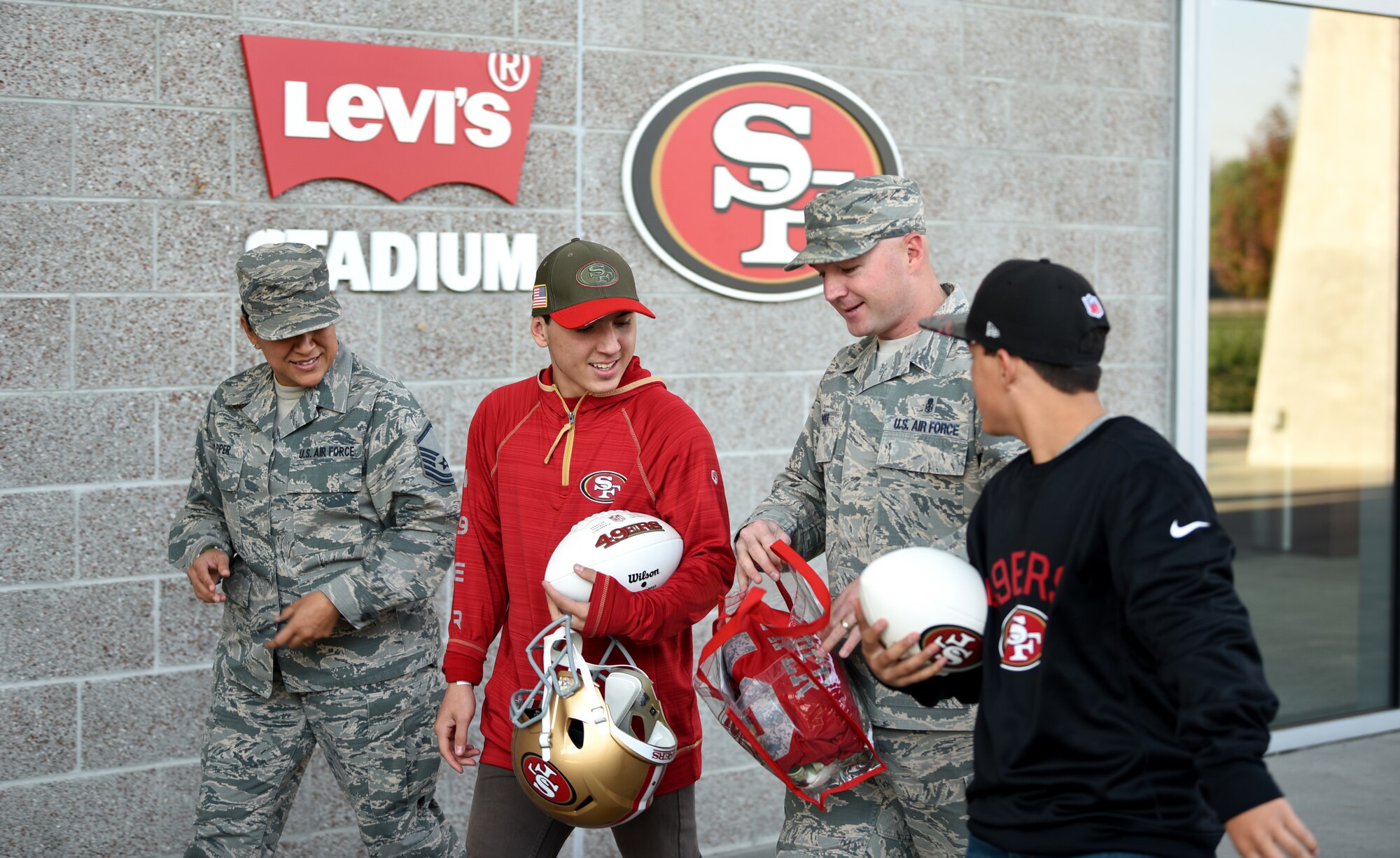 49ers meet Airmen, Different Uniforms Similar Goals