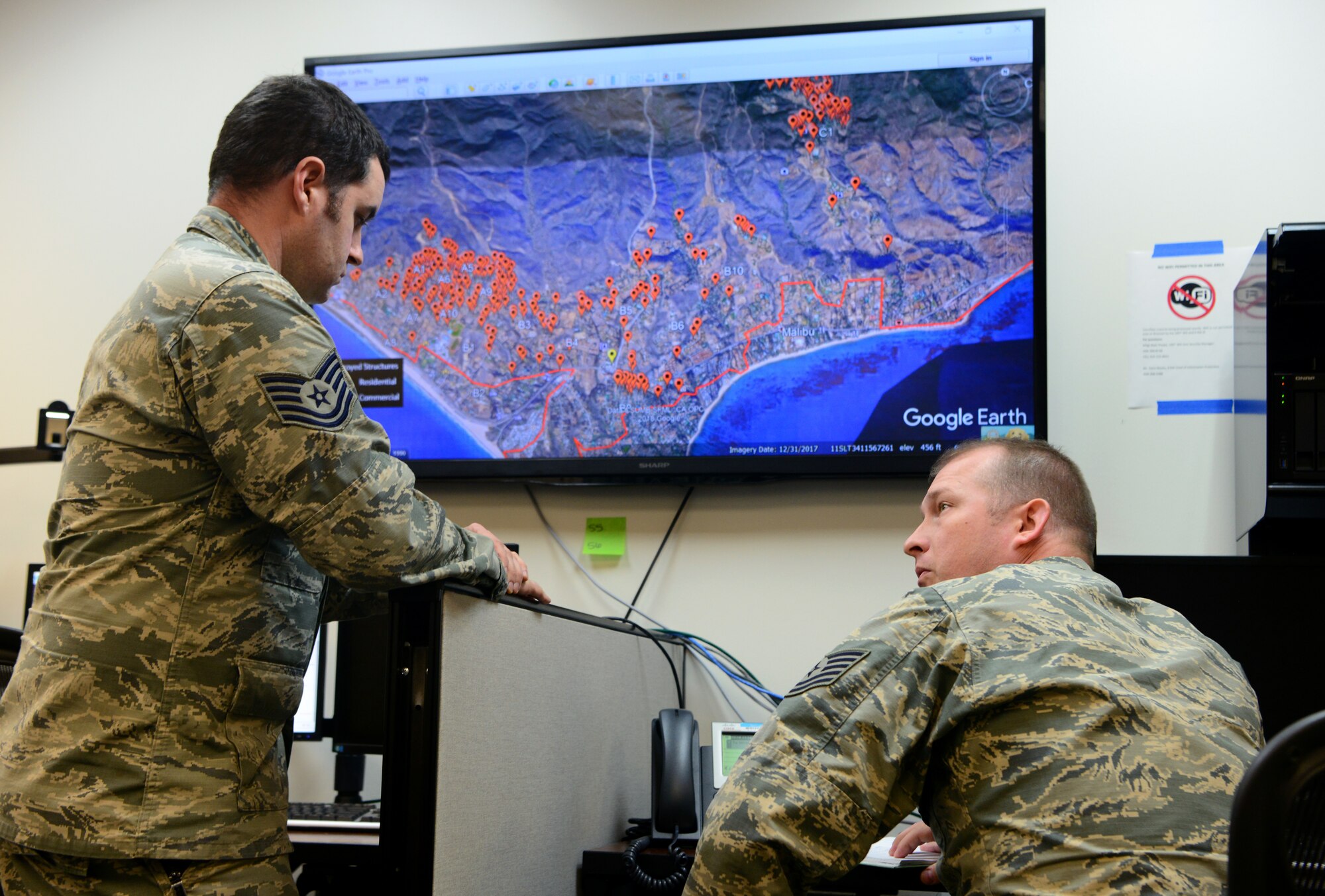 195th ISRG provides intelligence support for Camp and Woolsey Fires