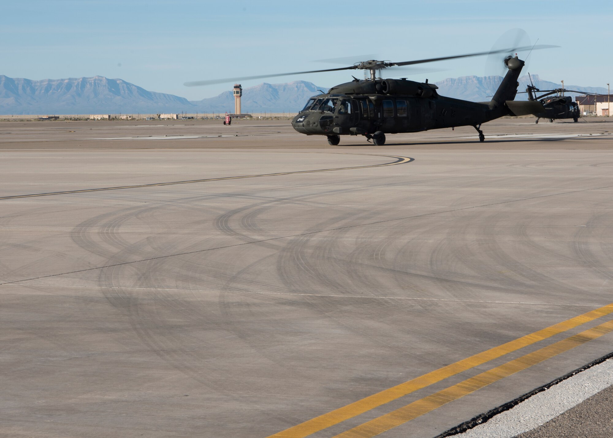 A UH-60 Black Hawk taxis before take-off, November 14, 2018, on Holloman Air Force Base, N.M. Gen. Paul Selva, vice chairman of the Joint Chiefs of Staff, visited Holloman November 13 to 14, and received a helicopter tour of White Sands Missile Range, N.M. (U.S. Air Force photo by Staff Sgt. BreeAnn Sachs).