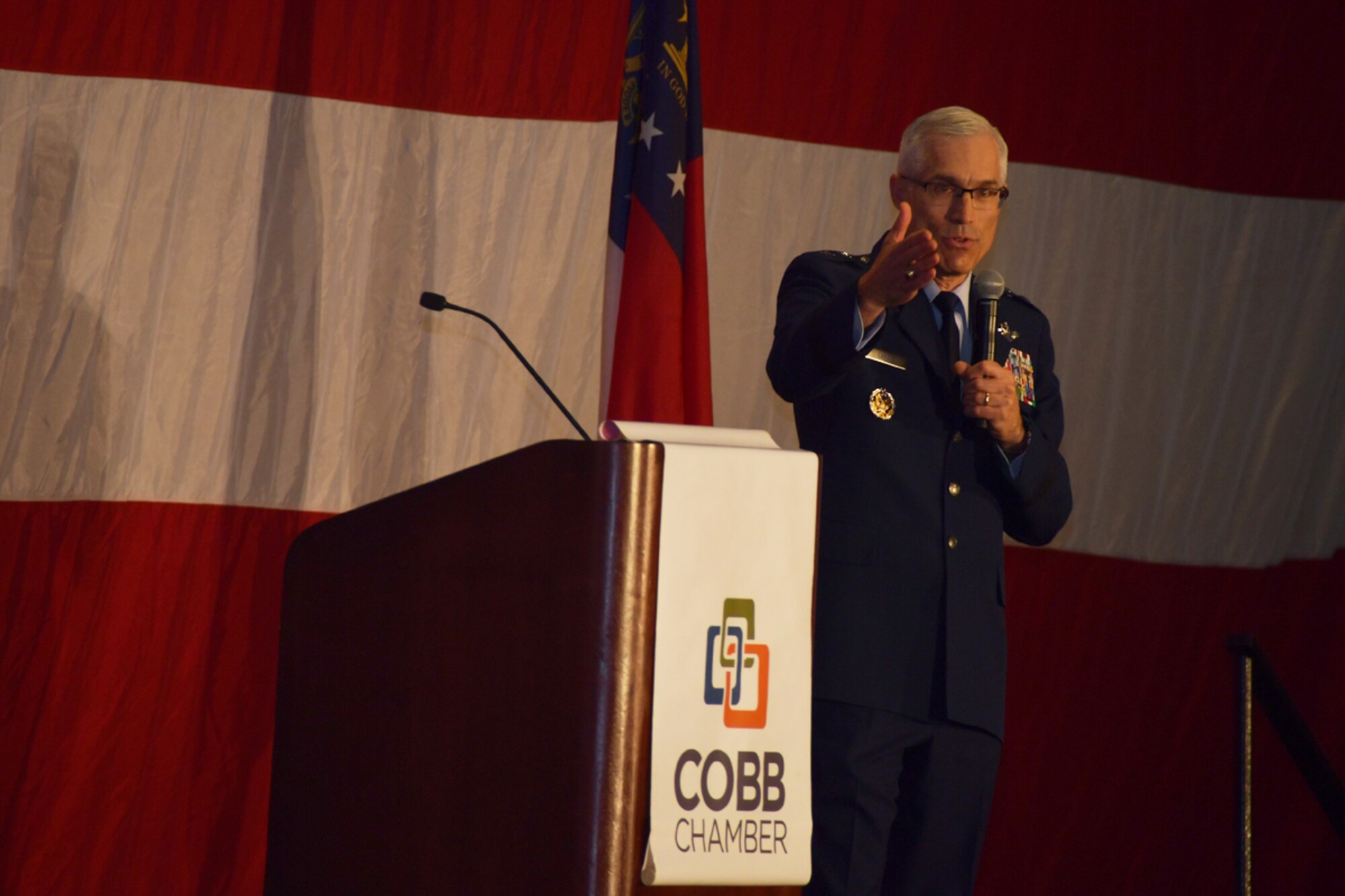 22nd AF commander highlights community, innovation during ARMAC military luncheon