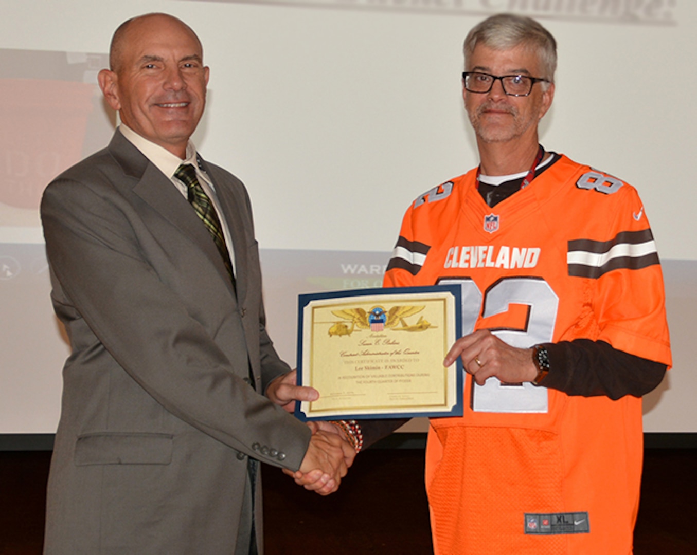 Skimin received award