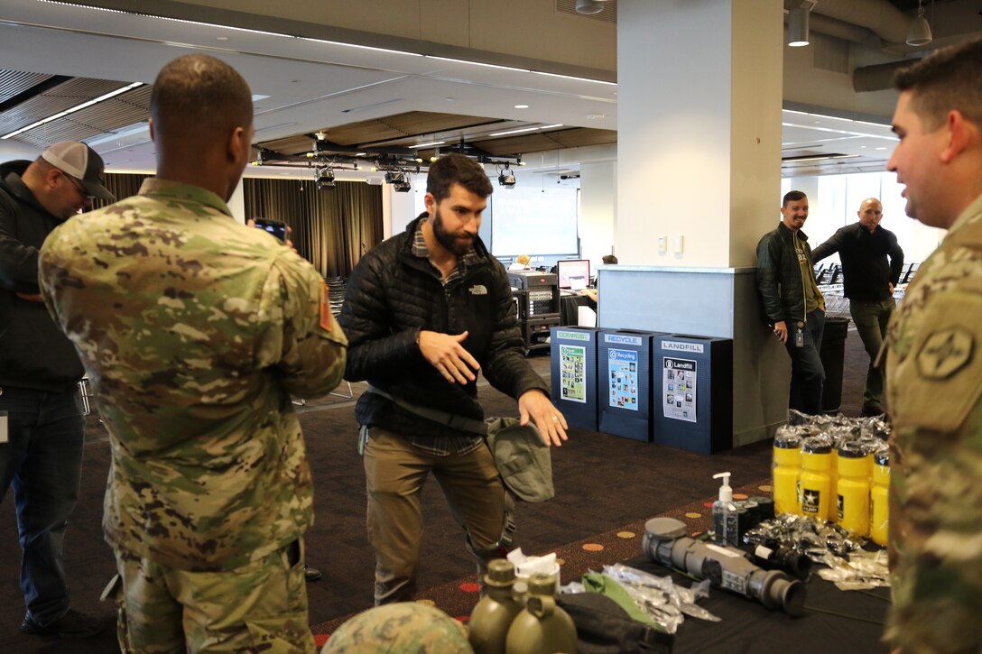 U.S. Army Reserve Soldiers of the 364th Sustainment Command (Expeditionary) shared their military experience with members of the Amazon civilian workforce at a veterans appreciation event hosted by the Amazon Warriors Affinity Group in Seattle, Washington.