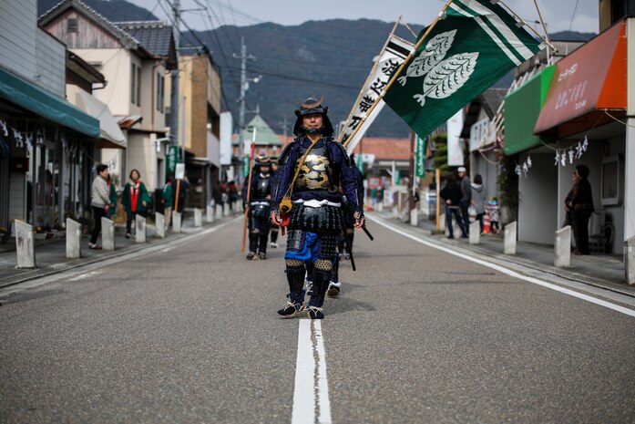 Marines participate in 29th annual Kuragake Festival