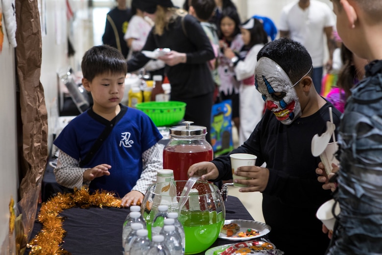 MCAS Iwakuni hosts Halloween party with Japanese residents