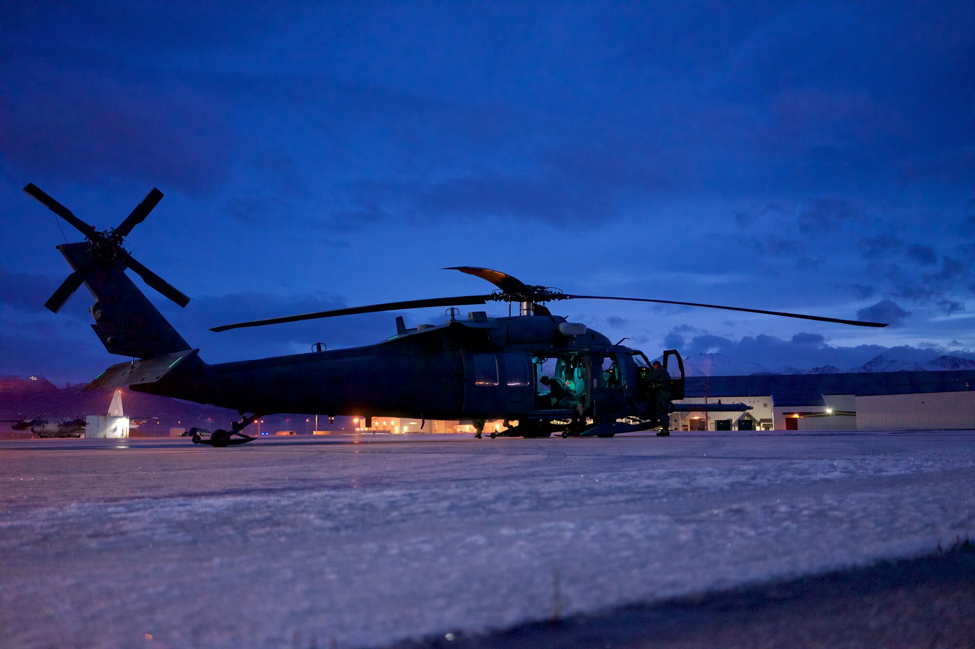 Alaska Air Guardsmen rescue two on Montague Island.