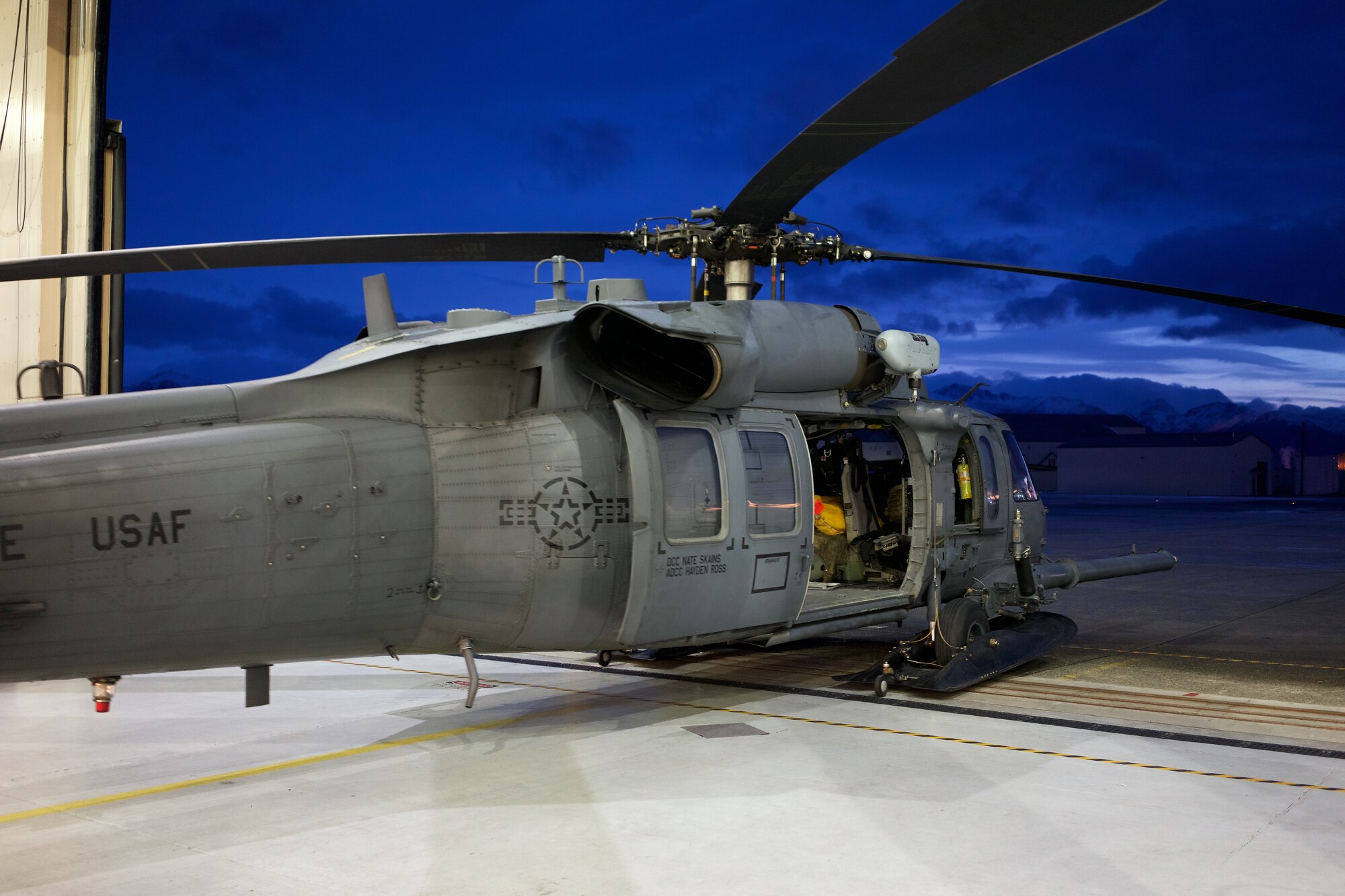 Alaska Air Guardsmen rescue two on Montague Island.