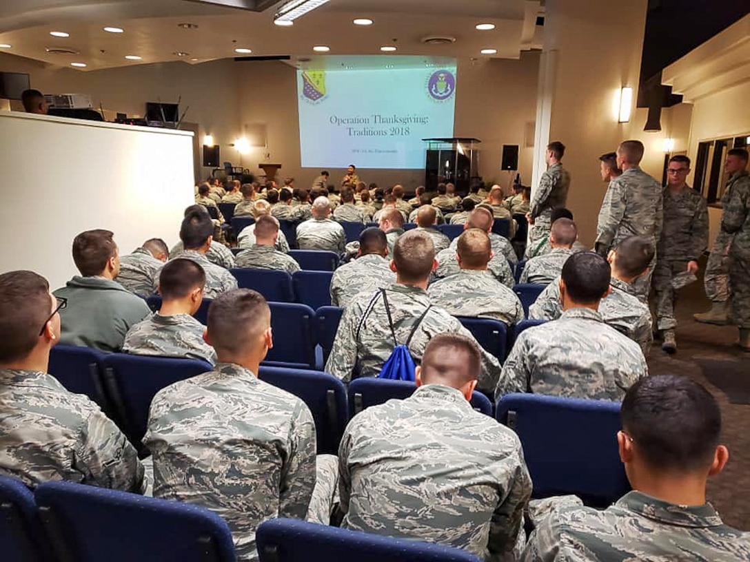 Chapel staff hosts Operation Thanksgiving Traditions