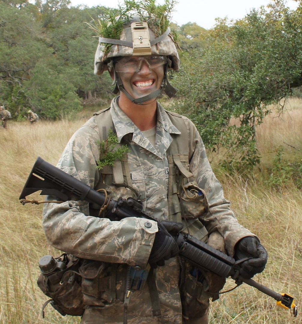 Airmen test limits at Ranger Assessment Course > Joint Base San Antonio