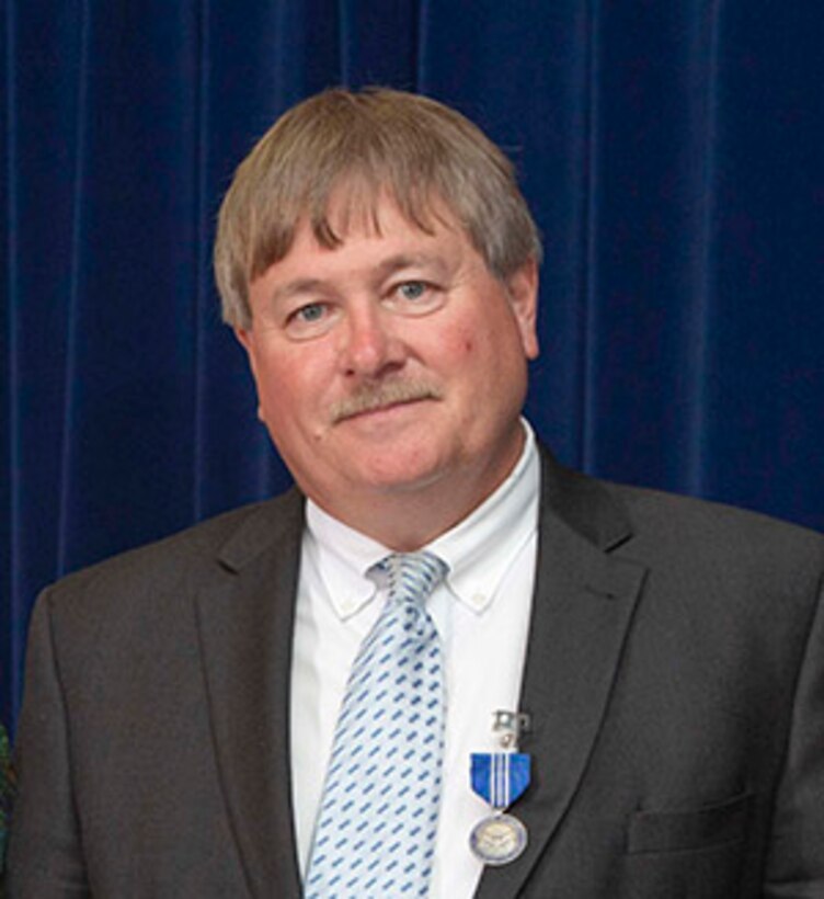 NUWC Division Newport selects John Babb as deputy technical director — technical excellence