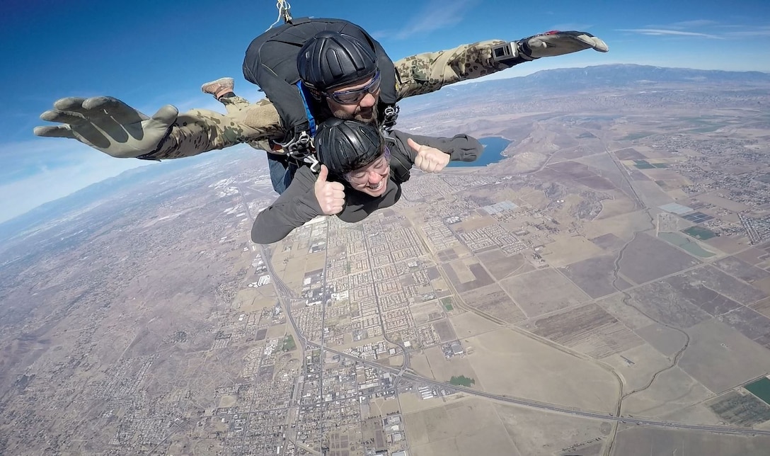 March Members & German Skydive team up