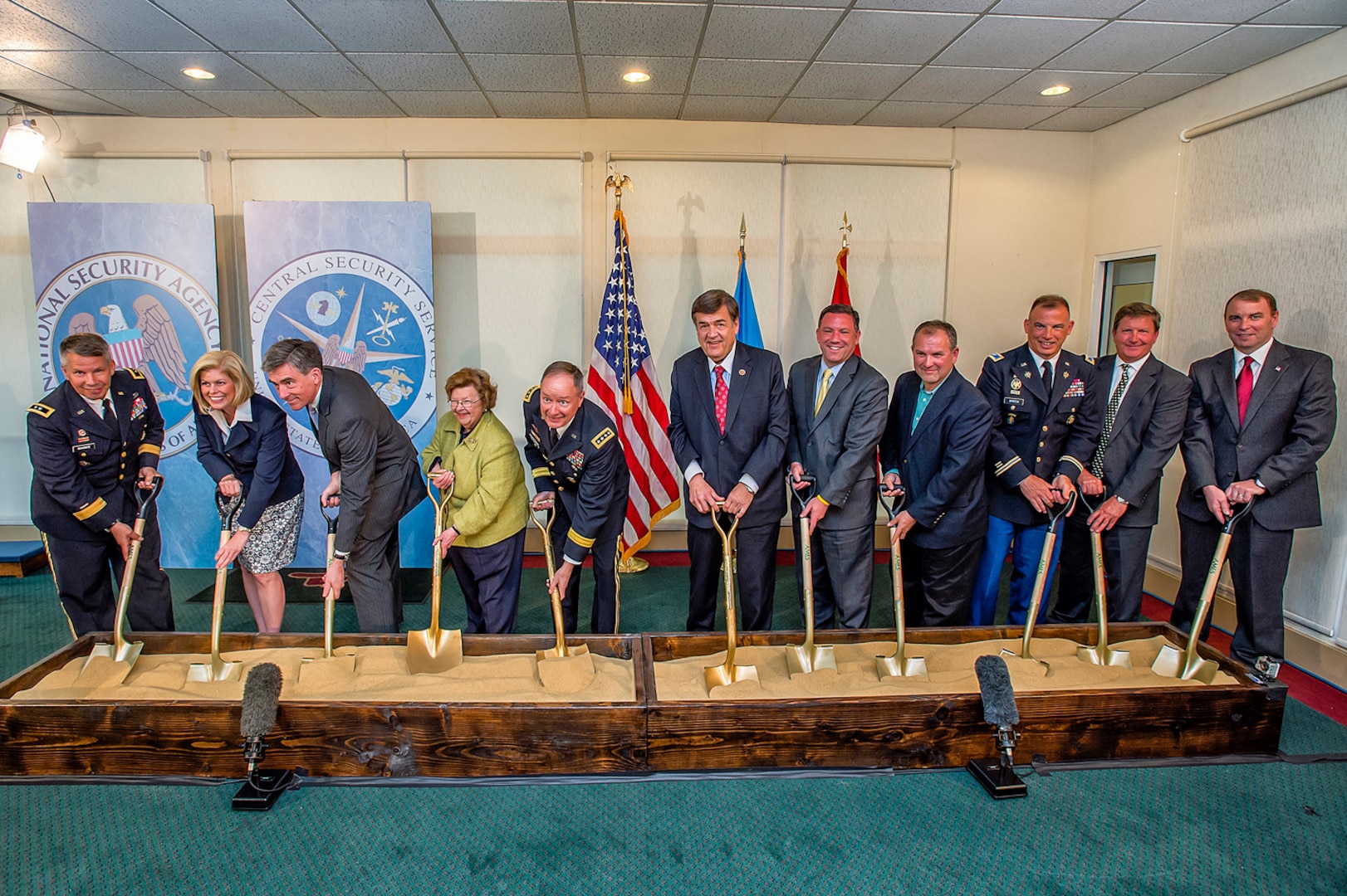 GEN Alexander  standing between Sen. Mikulski and Rep. Ruppersberger and with other dignitaries  at the May 6 groundbreaking