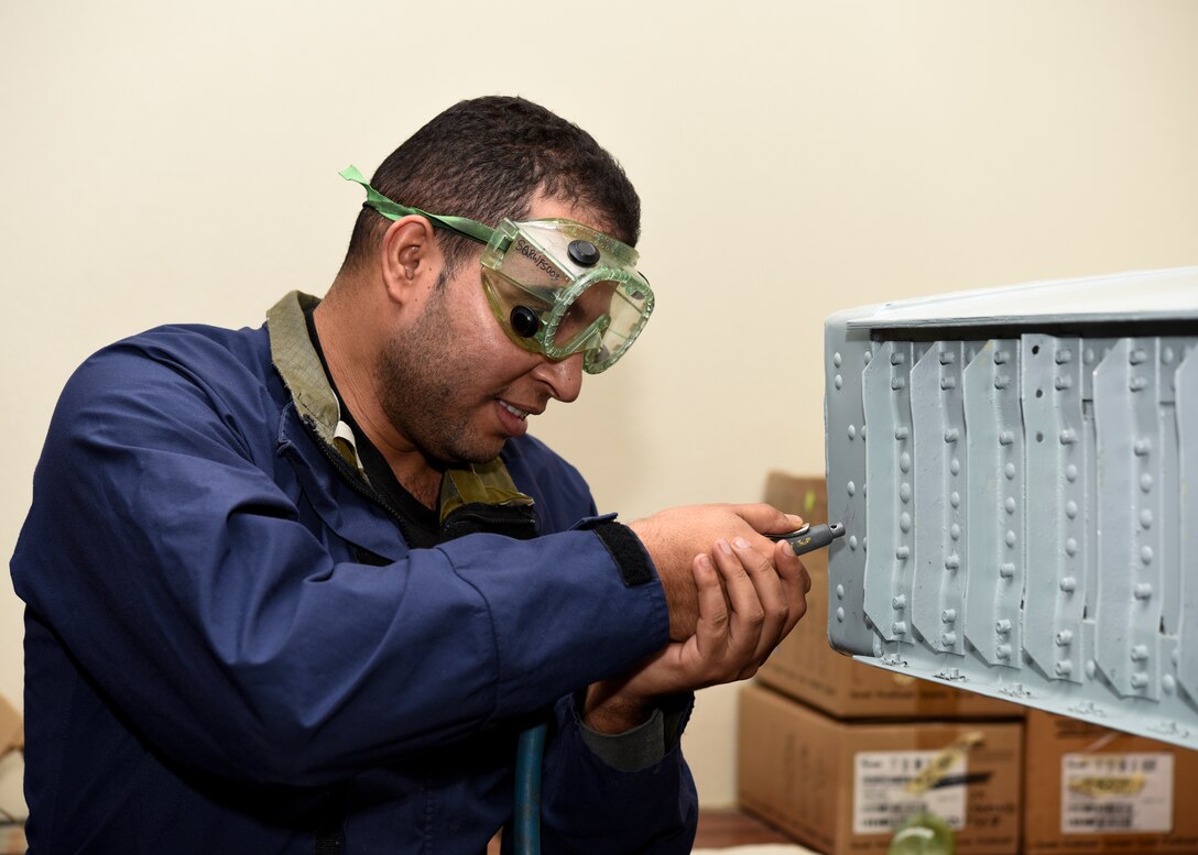 RJAF officer aces aircraft fuel systems course