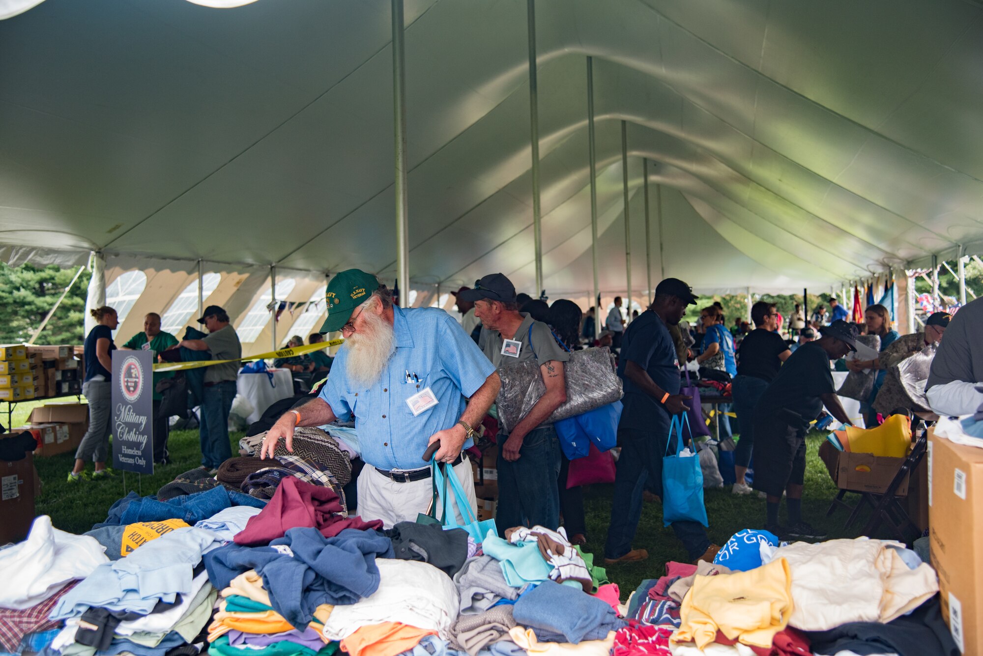 Delaware veterans receives a haircut at the 2018 Veterans’ Stand Down in Dover, Delaware, Sep 21, 2018. Delaware veterans received medical, dental and behavioral services, clothing, housing, haircuts and legal services from over 150 service providers. (U.S. Air Force photo by Staff Sgt. Damien Taylor)