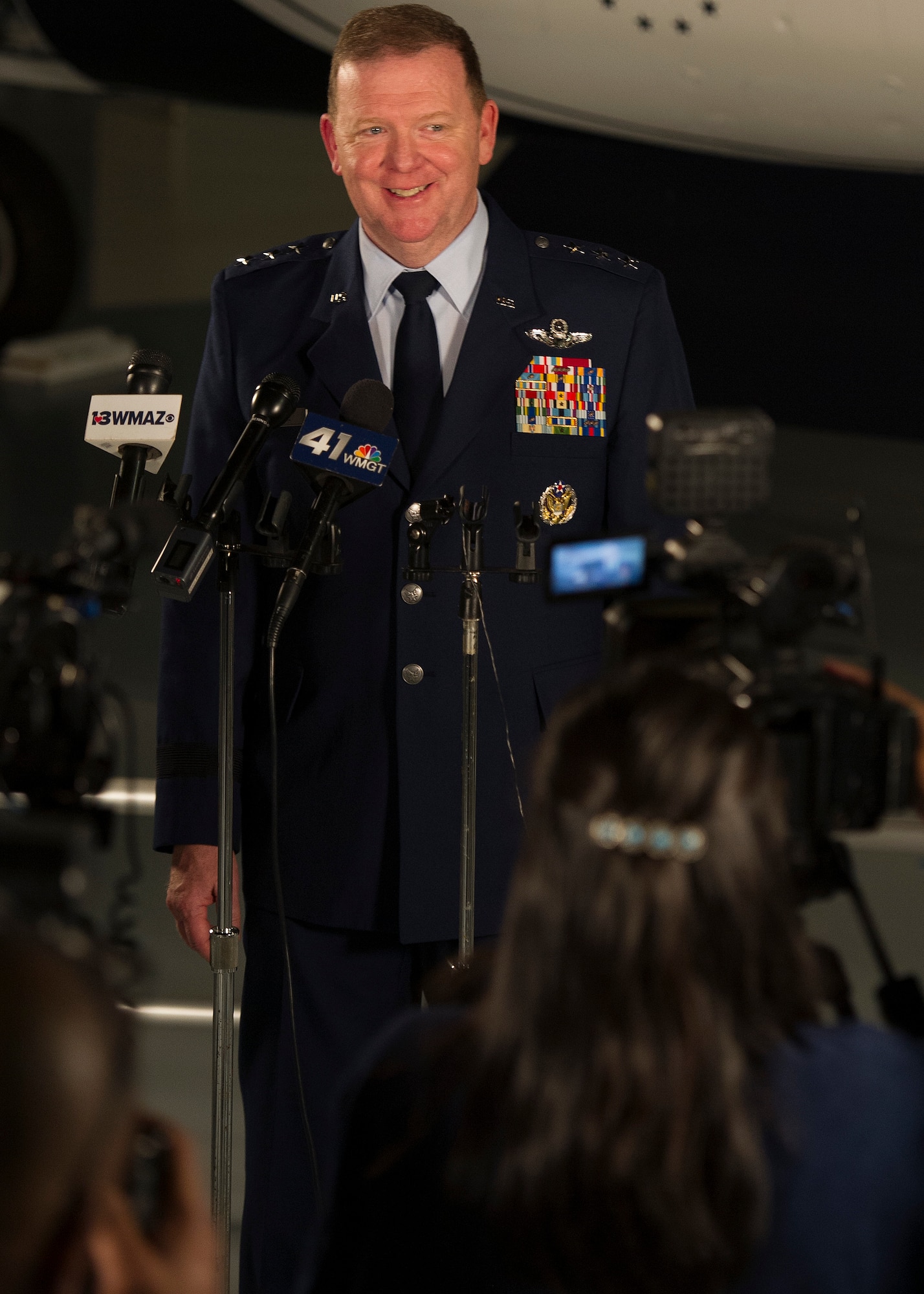 Scobee assumes command of AFRC