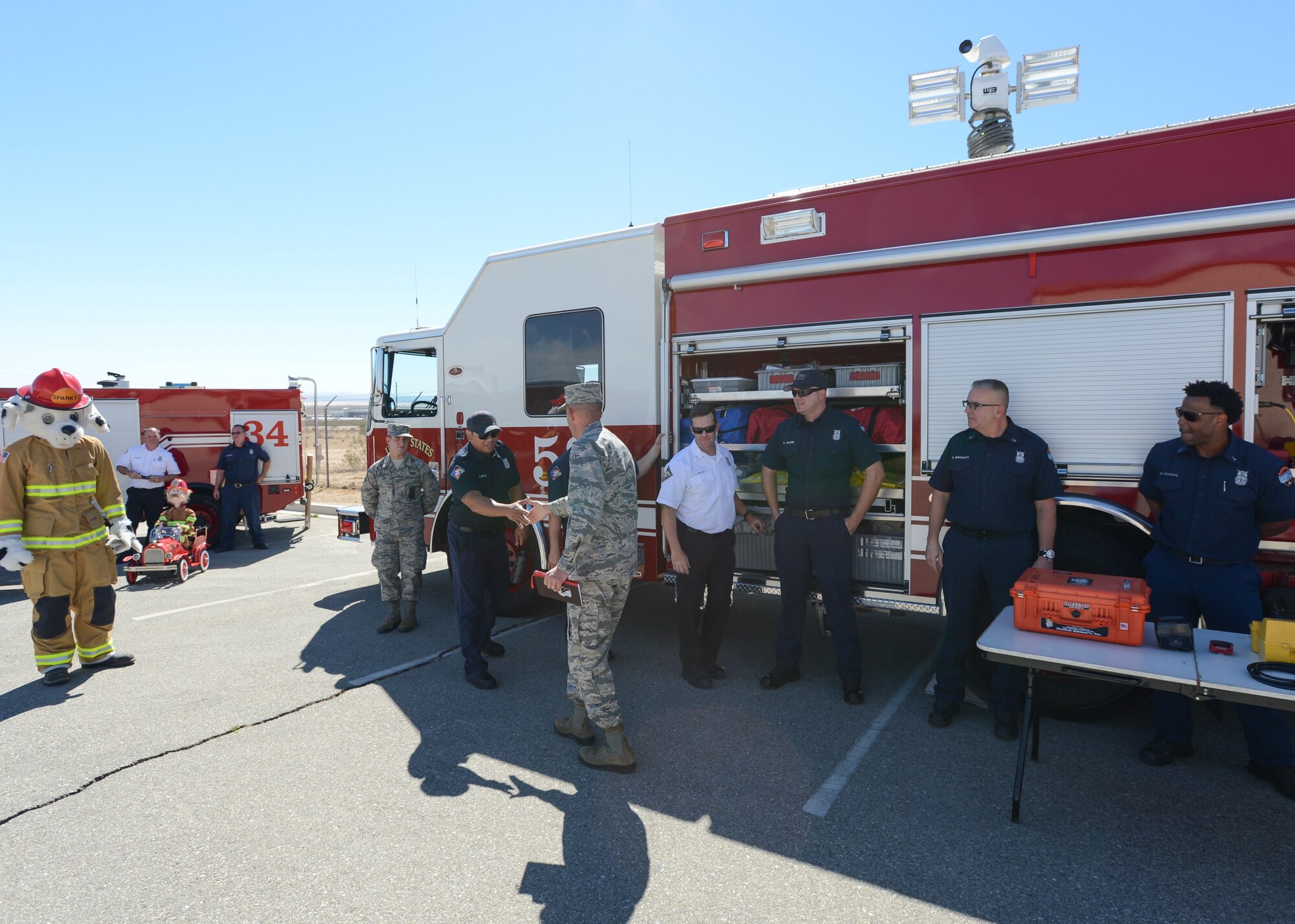 Brig. Gen. E. John Teichert III, 412th Test Wing commander, meets with members of the Edwards AFB Fire Department Sept. 25. The general was given an immersion tour of the 812th CES, which includes the fire department, Emergency Management Flight and Explosive Ordnance Disposal Flight. (U.S. Air Force photo by John Perry)