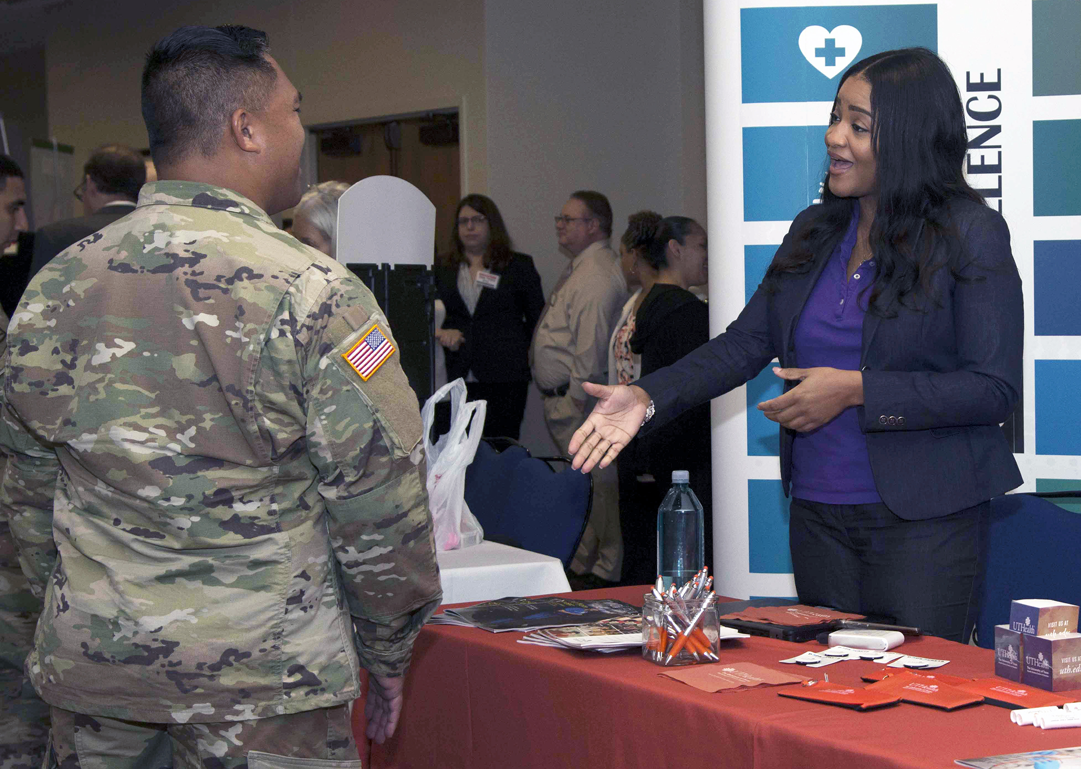 HIRING HEROES 181005