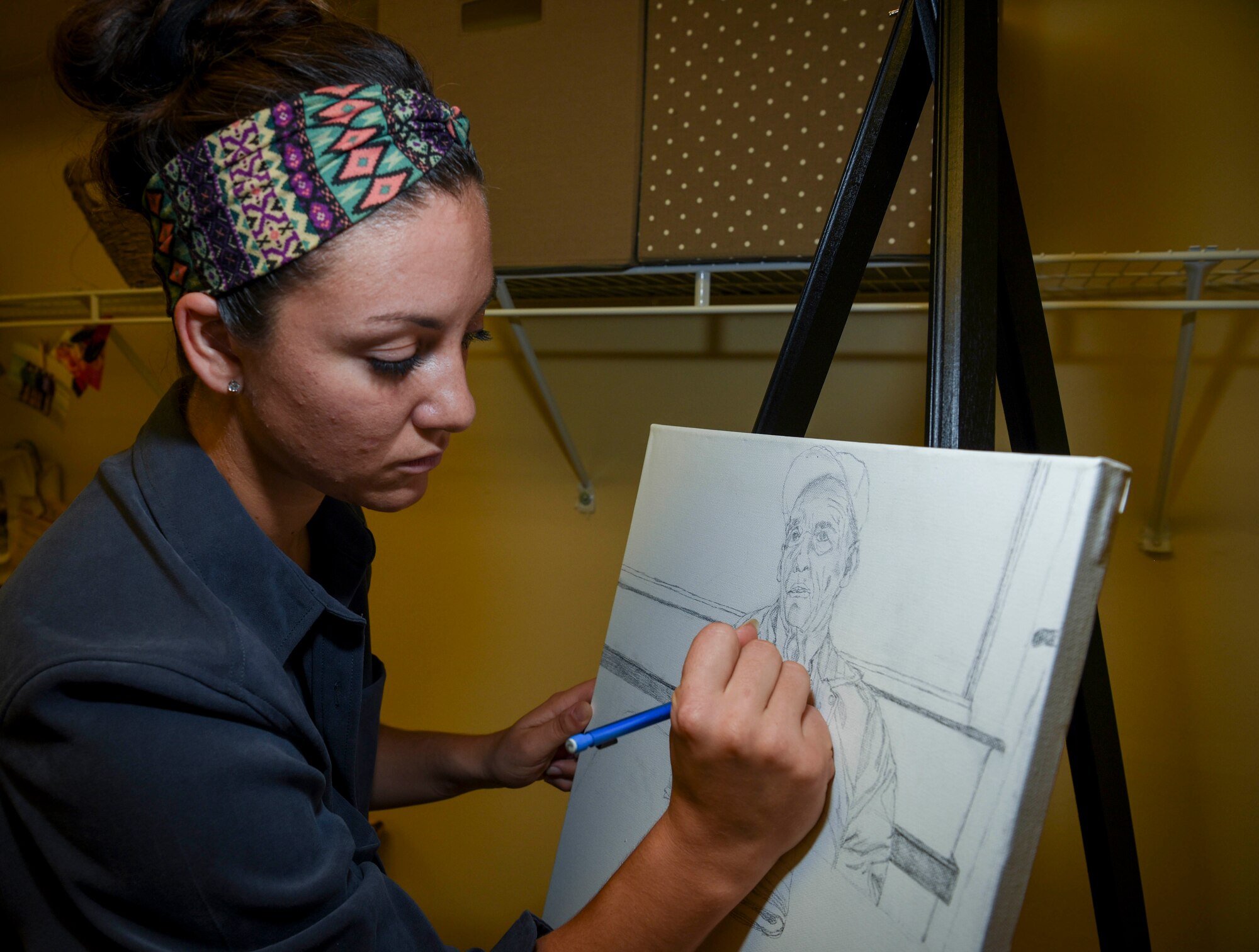 Student pilot showcases paintings in Columbus’s Art Walk