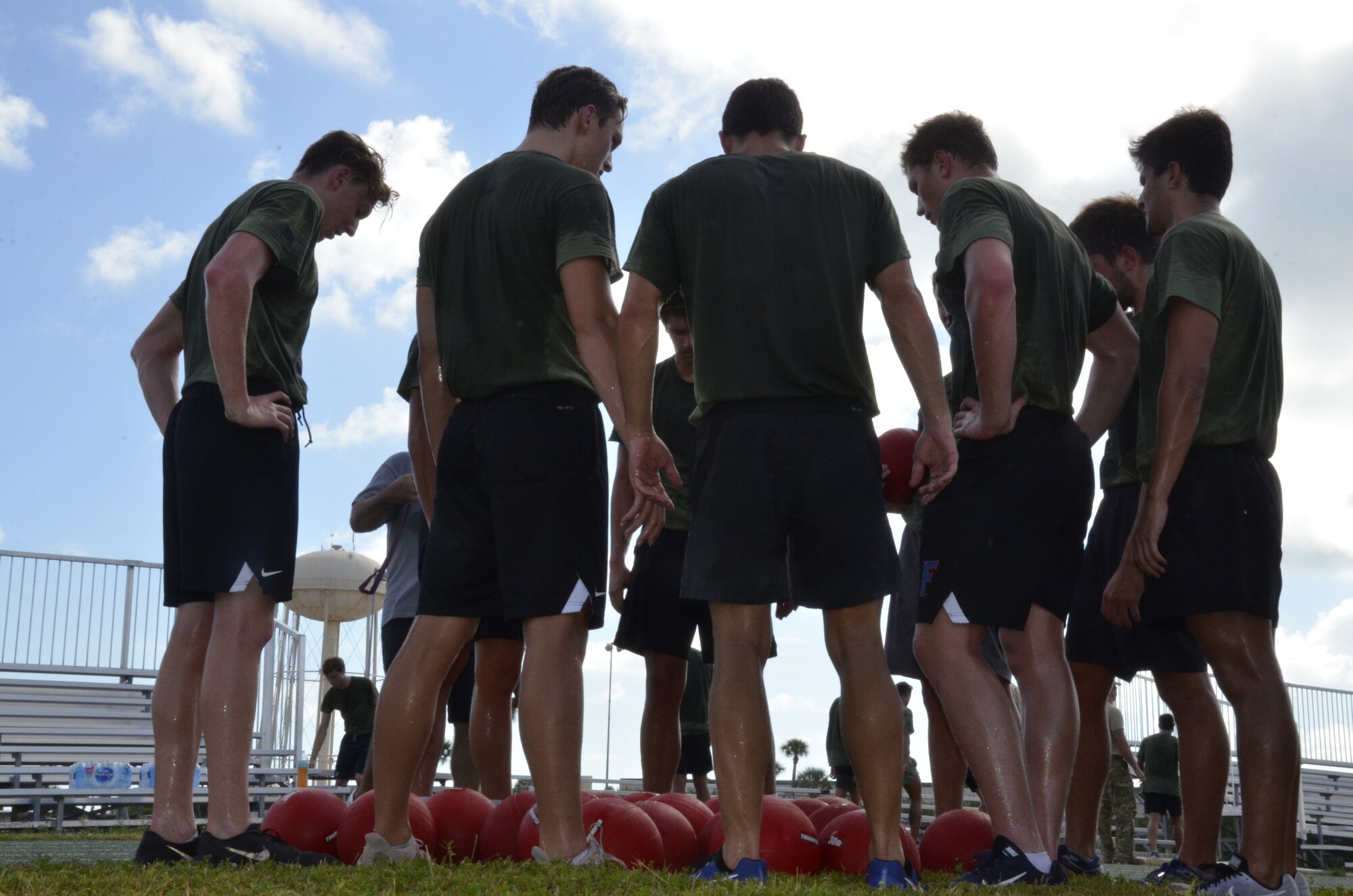 UF Mens Team Trains with PJs