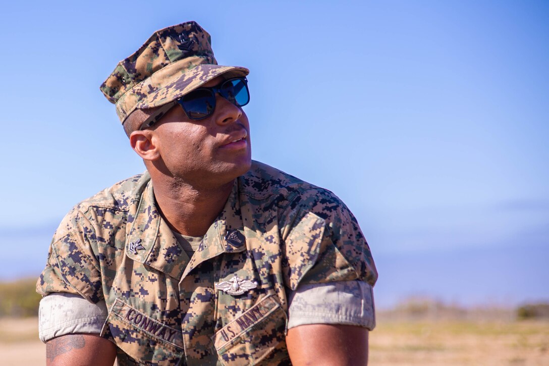 U.S. Navy Hospital Corpsman 2nd Class Andre Conway, with Task Force Koa Moana, leads a Combat Lifesaver (CLS) course at Marine Corps Base Camp Pendleton, Calif., Sept. 20, 2018. The CLS course taught Marines how to properly apply life-saving interventions in tactical combat situations. (U.S. Marine Corps photo by Cpl. Branden J. Bourque)