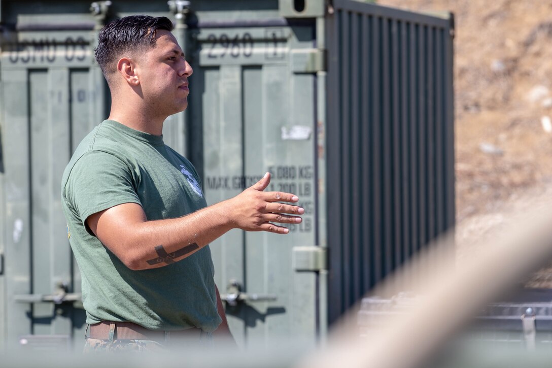 U.S. Marine Corps Sgt. Aaron Salcidosoto, a water support technician with the Combat Engineer Detachment, Task Force Koa Moana, teaches a class at Marine Corps Base Camp Pendleton, Calif., Sept. 26, 2018. Salcidosoto taught a class about the functions and capabilities of the lightweight water purification system. (U.S. Marine Corps photo by Cpl. Branden J. Bourque)