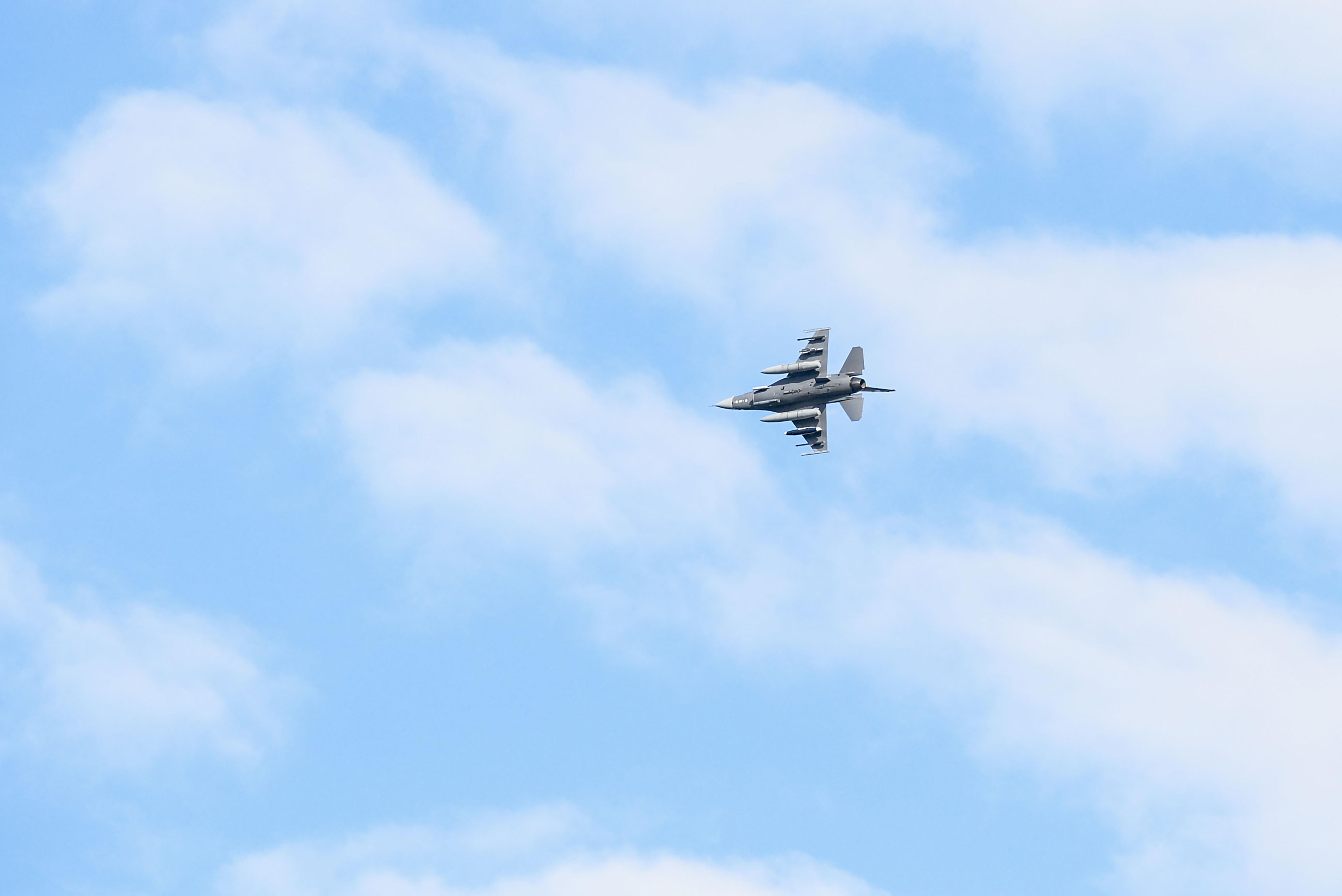 Aircraft Use WrightPatterson AFB As Safe Haven