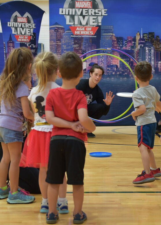 The USO of Northern Ohio and Feld Entertainment, producers of Marvel Universe LIVE!, gave children of 910th Airlift Wing Reserve Citizen Airmen a taste of what it’s like to be a superhero on Oct. 10, 2018, in the fitness center at Youngstown Air Reserve Station.