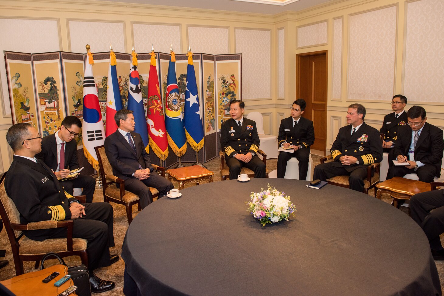 JEJU ISLAND, Republic of Korea, Republic of Korea (Oct. 12, 2018) Minister Jeong, Kyeong-doo, Republic of Korea (ROK) minister of national defense speaks with ROK Navy Chief of Naval Operations Adm. Sim, Seung-seob (center), Adm. Yutaka Murakawa, chief of maritime staff for Japan Maritime Self-Defense Force (left), and Adm. John Aquilino, commander, U.S. Pacific Fleet (right), during an office call in Jeju. Aquilino is visiting the ROK to observe the 2018 ROK International Fleet review as well as attend the 2018 Western Pacific Naval Symposium being hosted by the ROK Navy.
