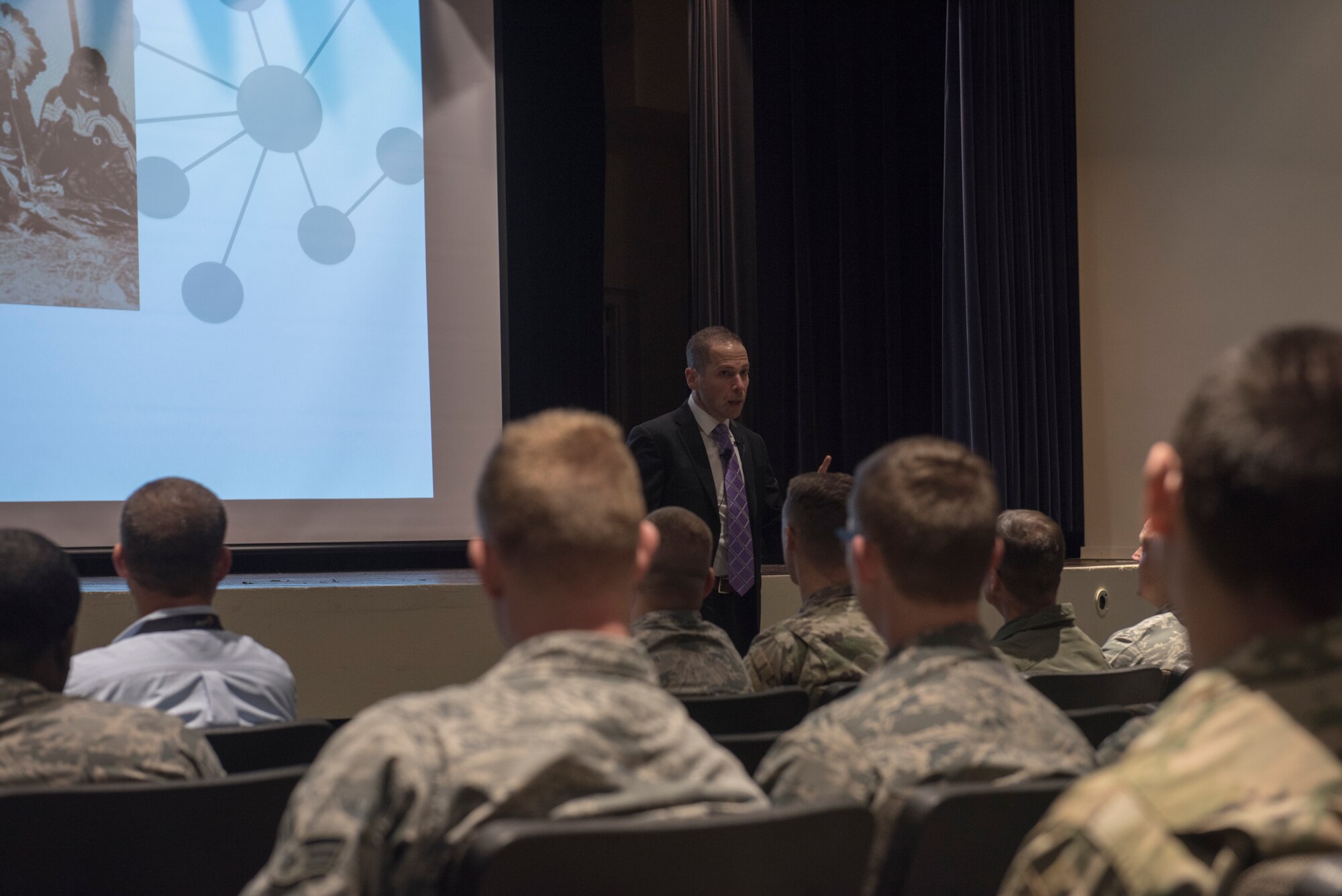 Bestselling author visits SJAFB