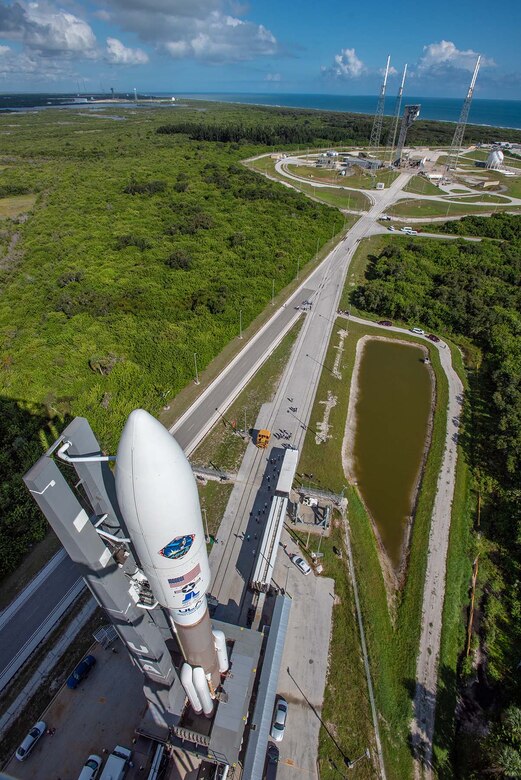 AEHF-4 Atlas V rollout