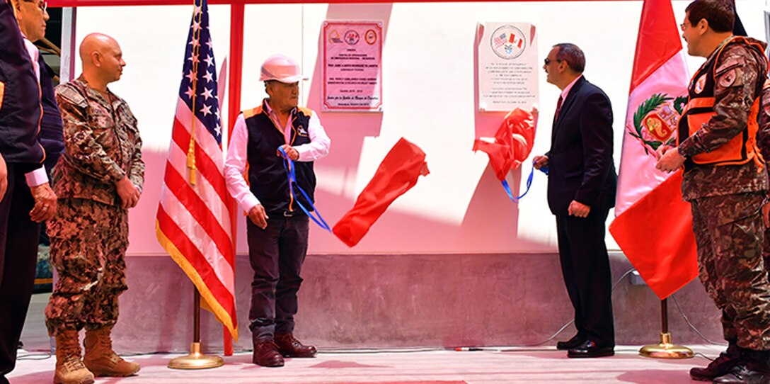 The Ambassador of the United States in Peru, Krishna R. Urs, and the and the Director of the Peruvian Civil Defense Institute, Brigadier General Jorge Chávez, cut the ribbon in a ceremony in Peru.