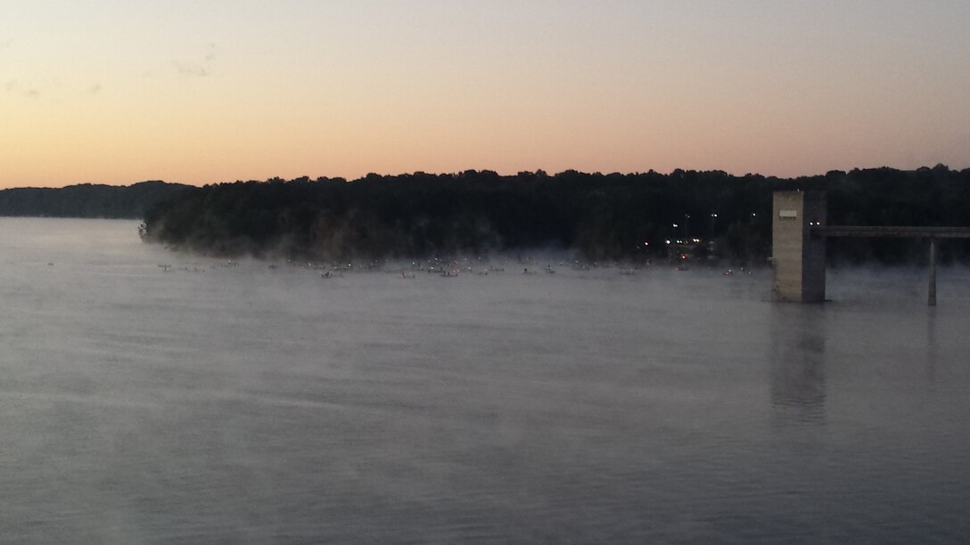 A foggy morning takeoff for fishermen at Barren River Lake