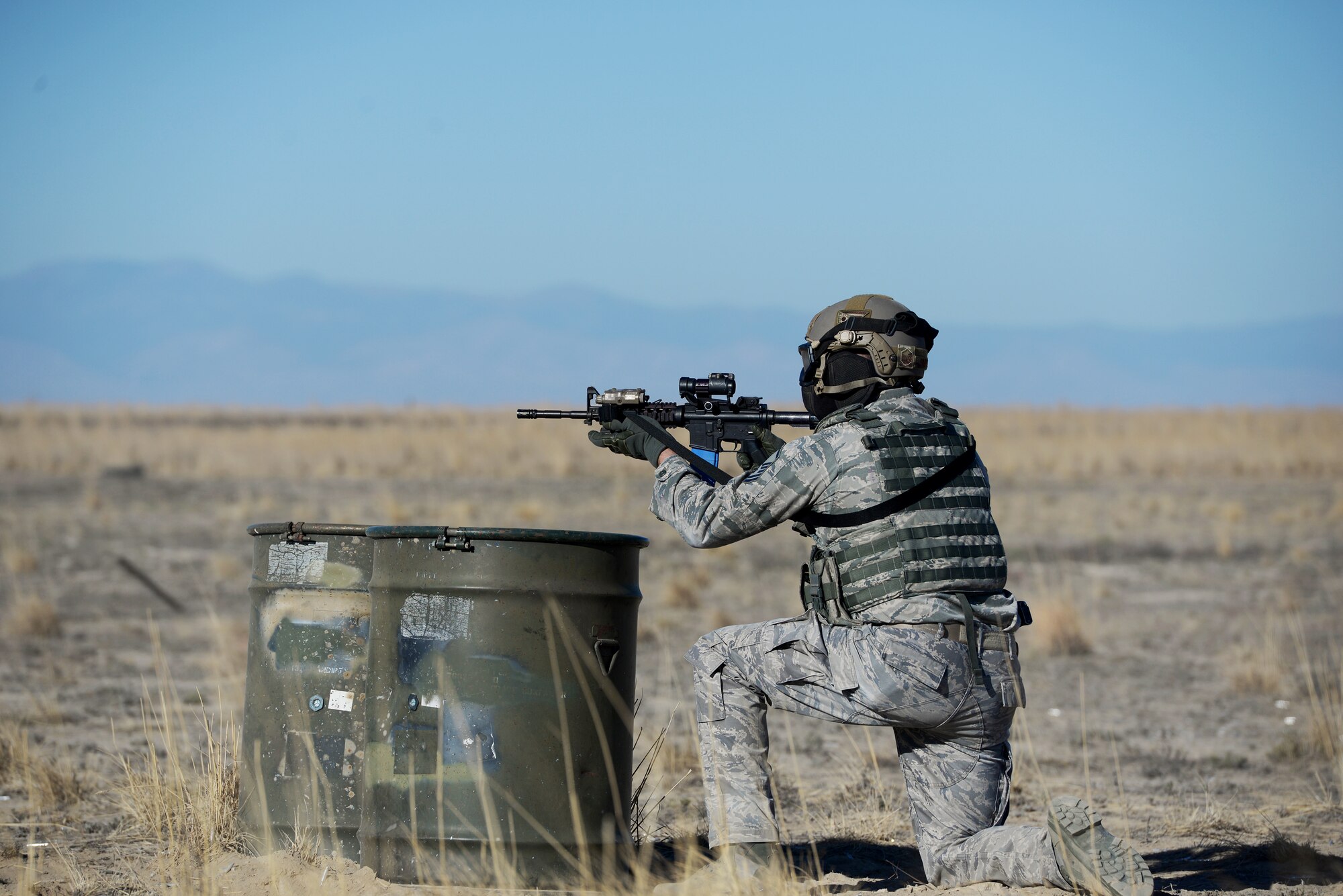 Shoot-Move-Communicate training