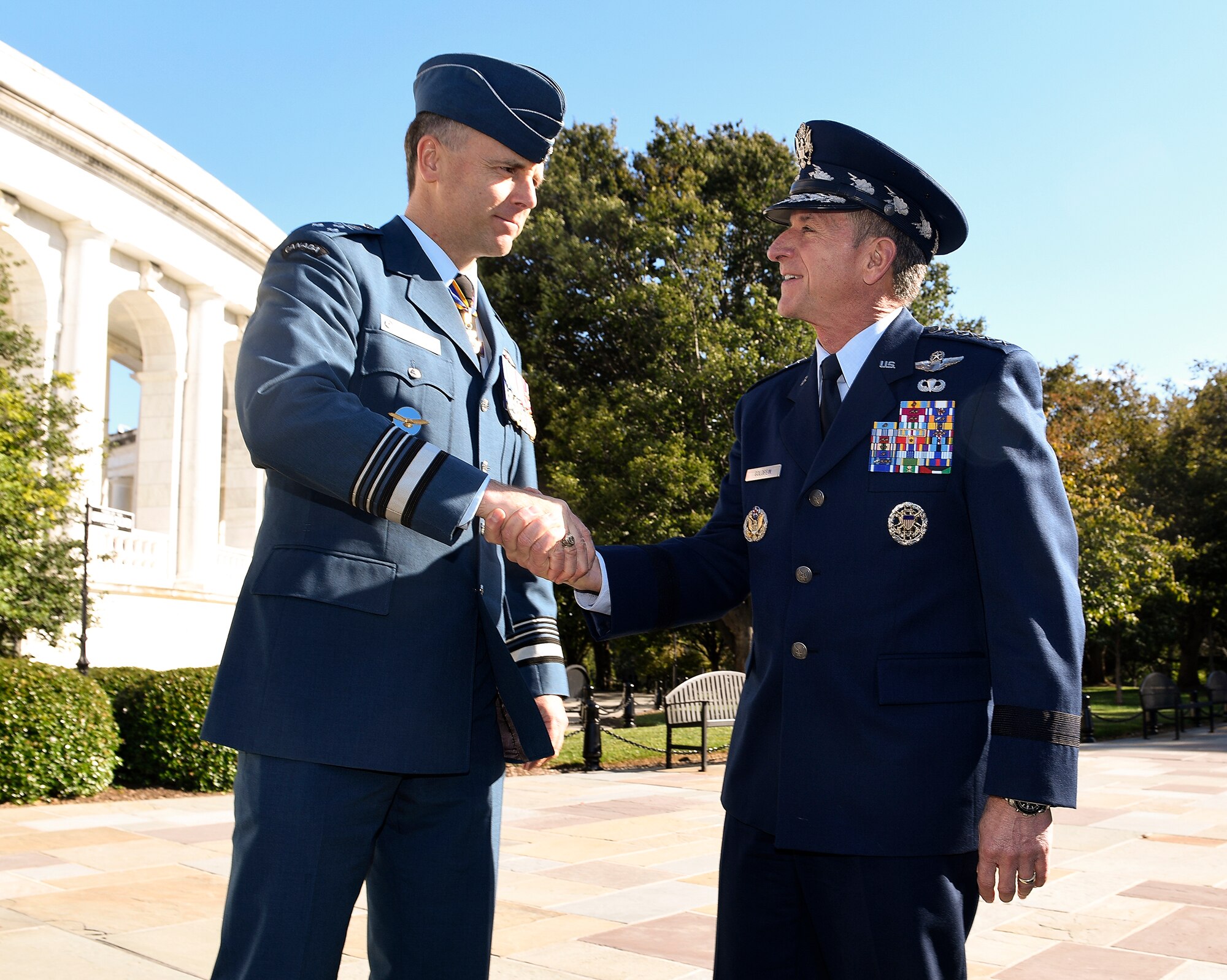 U.S. Air Force Honor Guard, Band join Commander Royal Canadian Air Force Lieutenant General Al Meinzinger and U.S. Air Force Chief of Staff General David Goldfein lay a wreath at the Tomb of the Unknown Soldier.