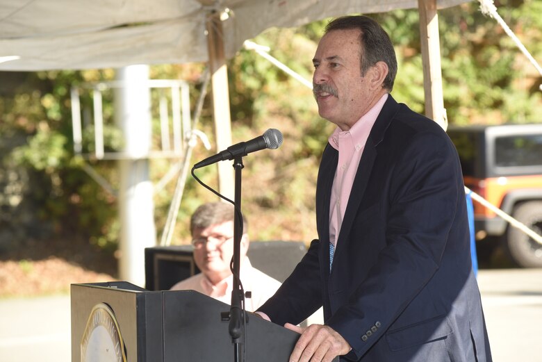 Eddie Clark, regional field services director for the Tennessee Farm Bureau Federation, shared how his family lost their farms when the Corps constructed Dale Hollow Dam in the early 1940s during the 75th Anniversary Commemoration of Dale Hollow Dam and Reservoir in Celina, Tenn., Oct. 19, 2018. (USACE photo by Lee Roberts)