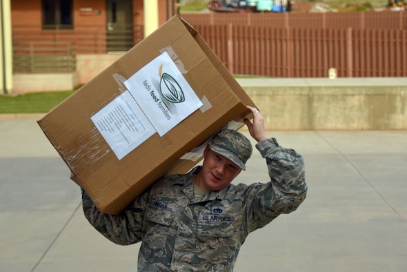 Sheppard AFB Feds Feed Families 2018 campaign