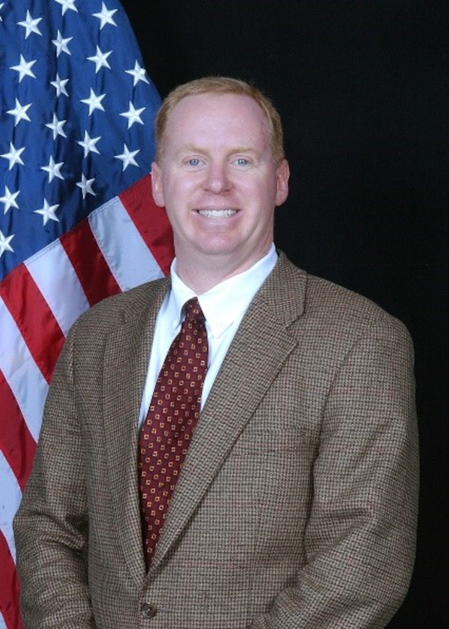 Air Force Research Laboratory Space Vehicles Directorate engineer Dr. Lawrence “Robbie” Robertson was selected as an AFRL Fellow. Each new AFRL Fellow receives a two-year, $300,000 research grant to further their chosen research. (Courtesy photo)