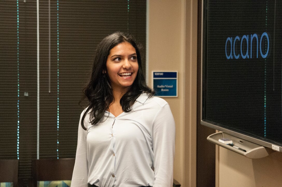 Rucha Joshi presents her work, 'Determining Network Robustness Using Region Based Connectivity.'