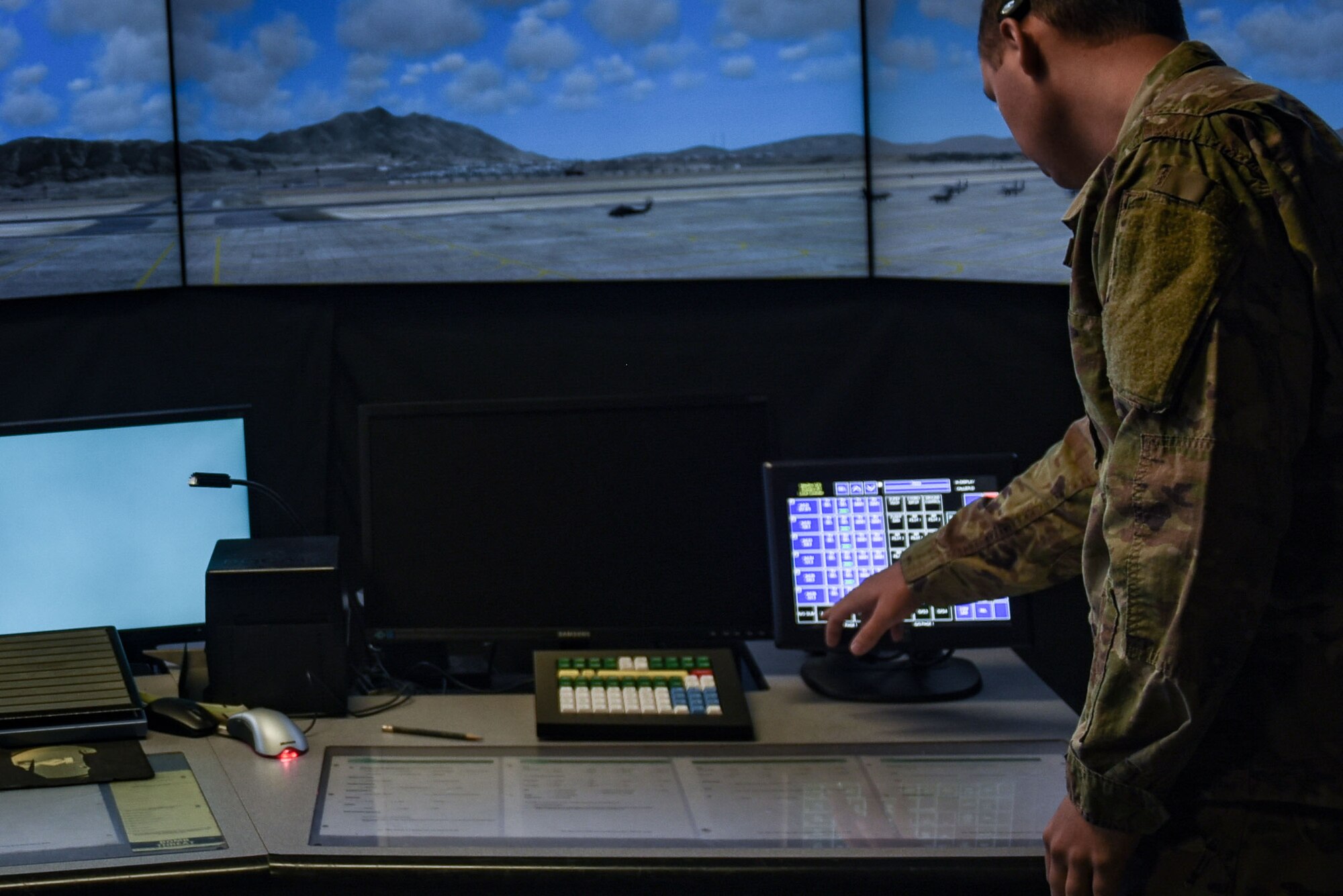 U.S. Air Force Senior Airman Austin Huff, 20th Operations Support Squadron air traffic controller, uses an air traffic control tower simulator at Shaw Air Force Base, S.C., Oct. 18, 2018.