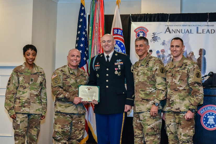 USAREC Noncommissioned Officers of the Year:
Regular Army Recruiting NCO of the Year
Staff Sgt. Billie Getche