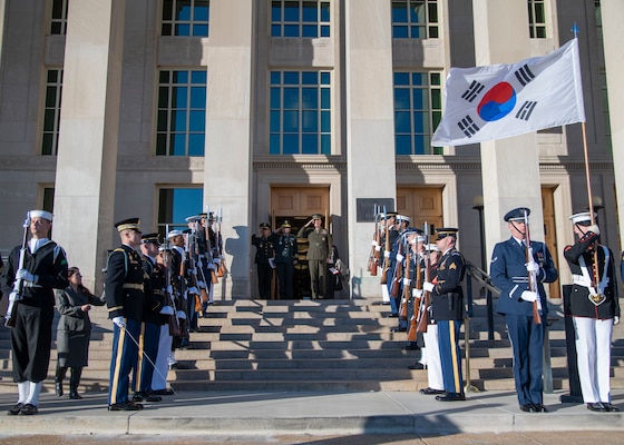 Marine Corps Gen. Joe Dunford, chairman of the Joint Chiefs of Staff, hosts his South Korean Counterpart, Army Gen. Park Han-ki, chairman of South Korea’s joint chiefs of staff, for the 43rd Military Committee Meeting at the Pentagon, Oct. 25, 2018.