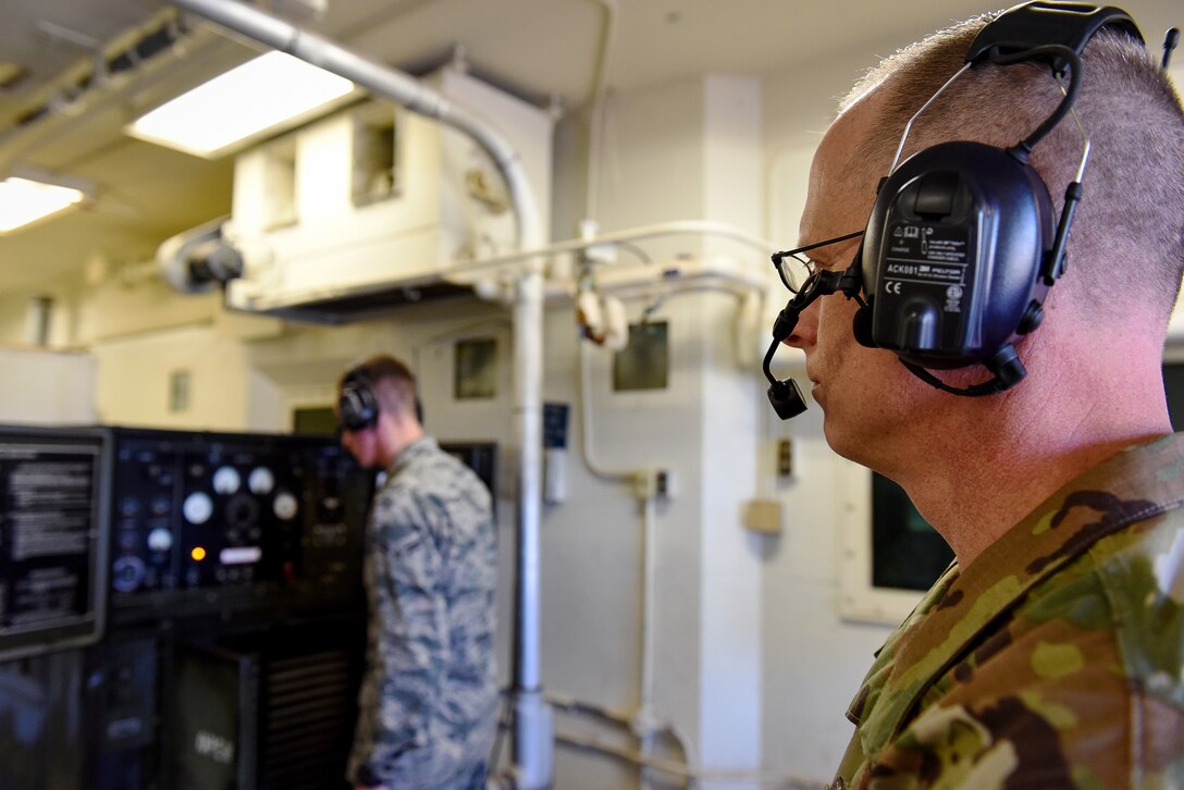 Maj. Gen. Mark E. Weatherington visit