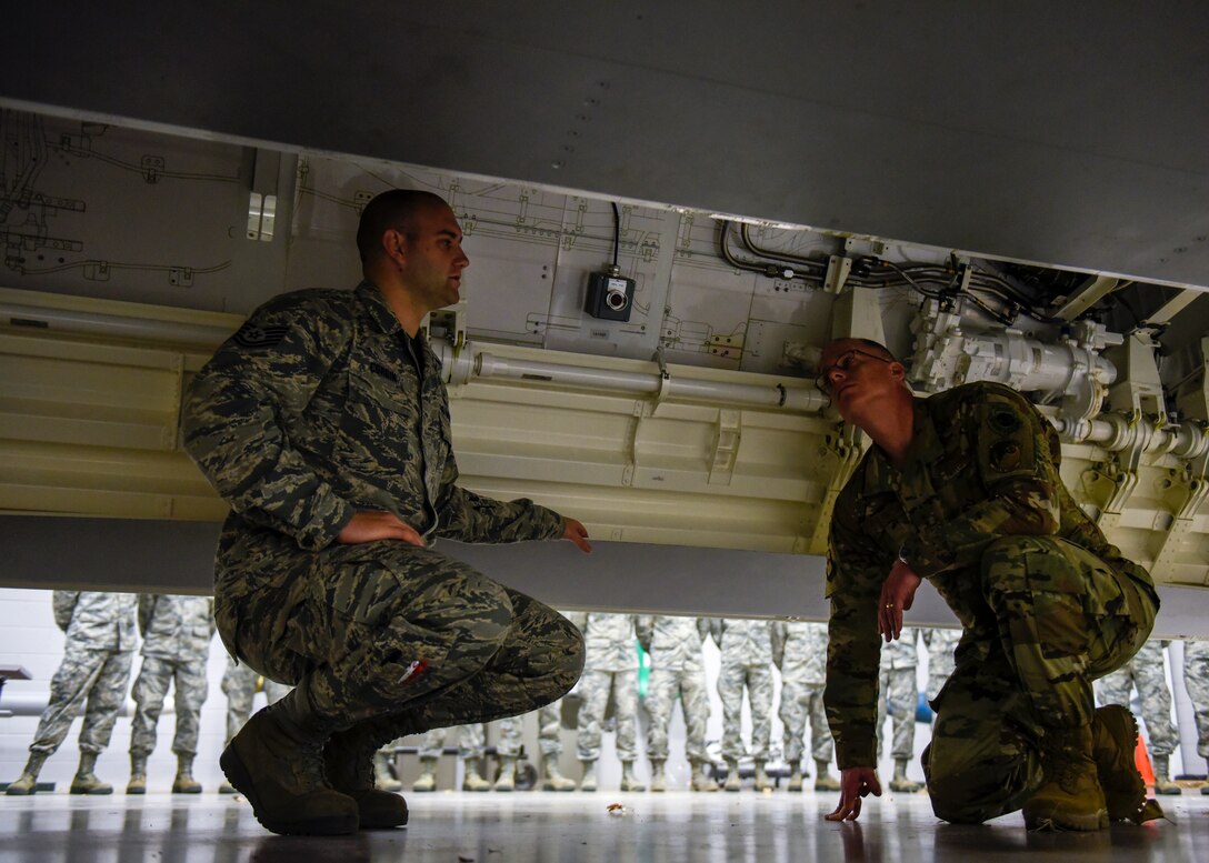 Maj. Gen. Mark E. Weatherington visit