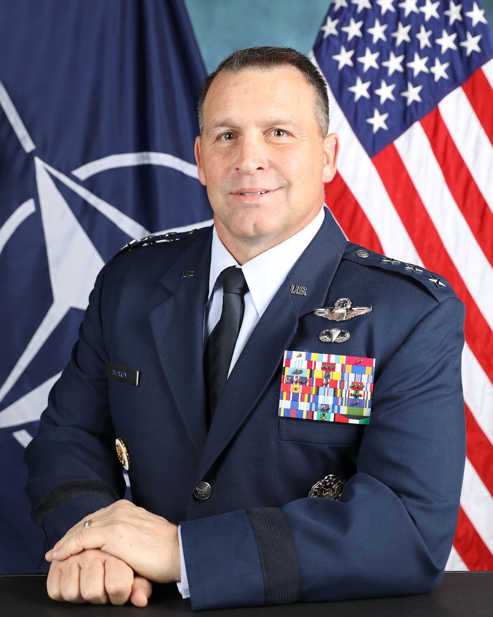 LIEUTENANT GENERAL THOMAS J. SHARPY