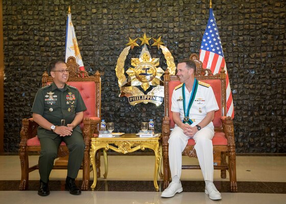Chief of Naval Operations Visits Philippines, Highlights Importance of U.S.-Philippine Alliance