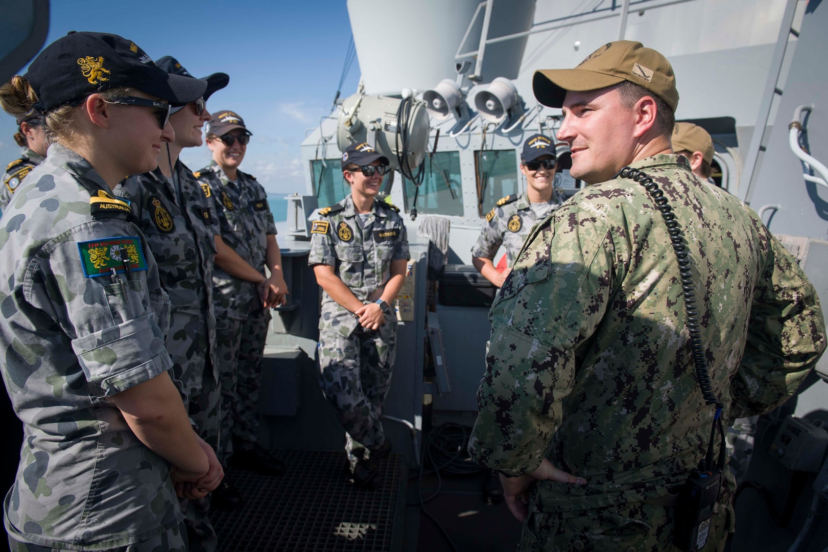 U.S. Navy ship, aircraft join Royal Australian Navy exercise Kakadu