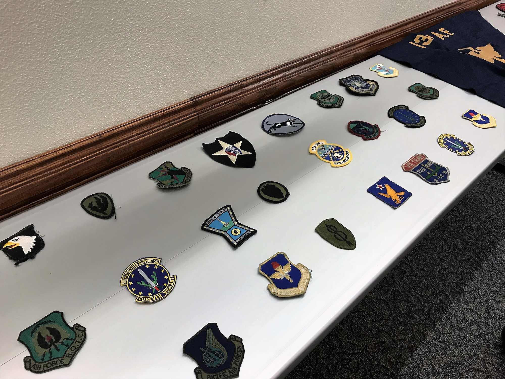 USAF patches and badges..what do they mean?