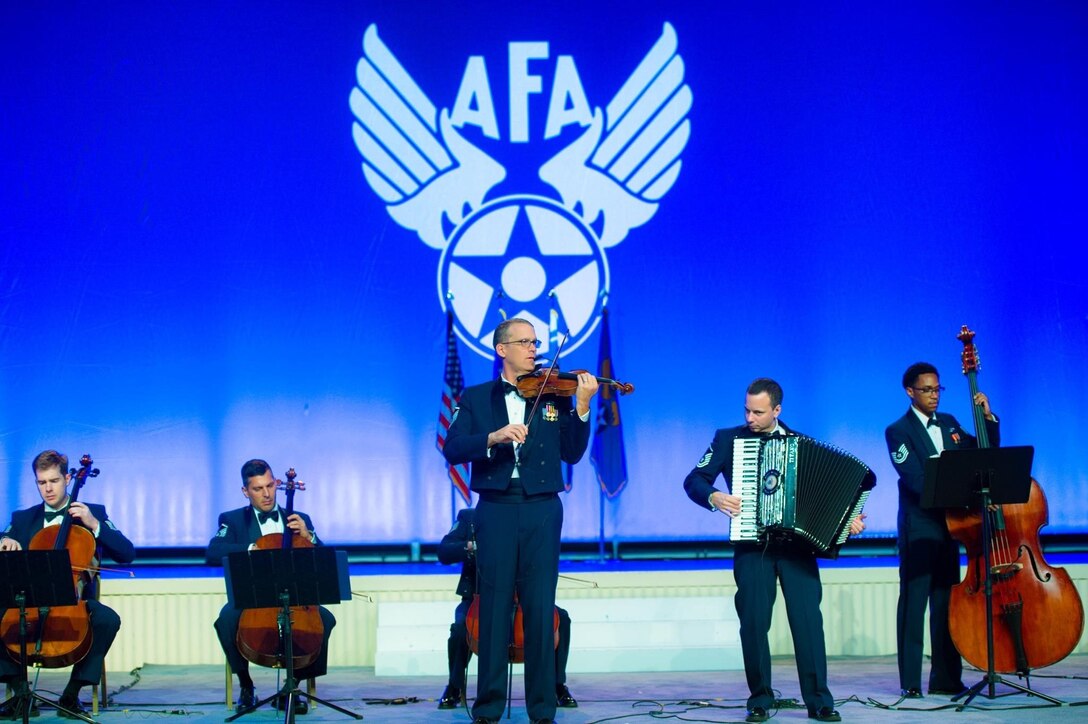 MSgt Luke Wedge performs with the Air Force Strings at AFA