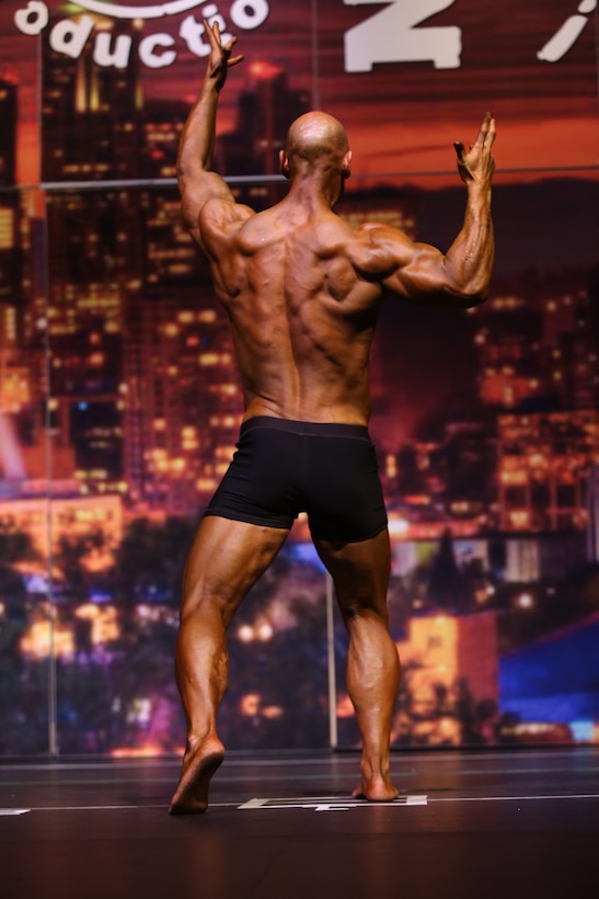 (Body) Building Strong in Korea: FED Soldier captures body building title in U.S. competition
