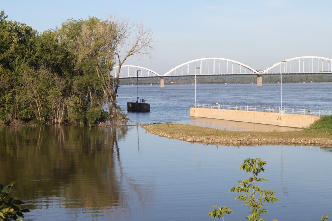 A large section of the lower guidewall at Locks and Dam 15 was removed in May 2017 after engineers from the U.S. Army Corps of Engineers, Rock Island District noticed portions of the wall had moved significantly. At the time, it was determined that four monoliths making up a portion of the guidewall needed to be demolished as the failing concrete created risk to the navigation system.