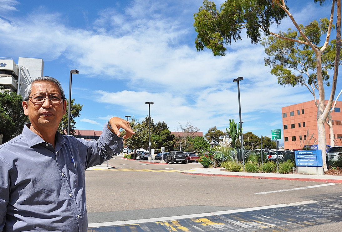 Lawrence Monsalud, a civil engineer with the U.S. Army Corps of Engineers Los Angeles District, discusses the Corps’ San Diego Veterans Affairs Hospital construction project during a site visit Aug. 29 in San Diego, California.